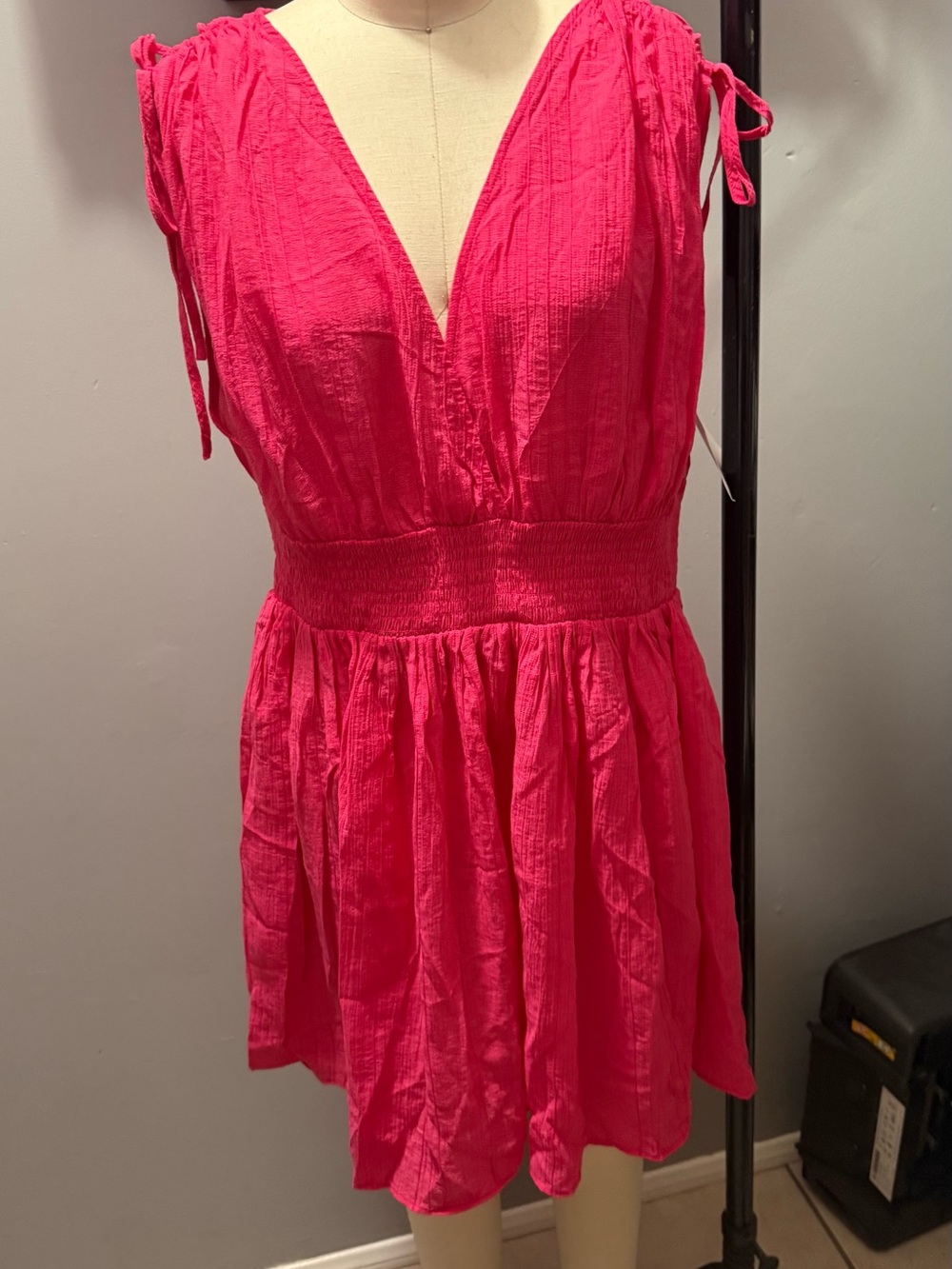 Forever 21 Hot Pink V-Neck Smocked Waist Mini Dress - Picture 2 of 4